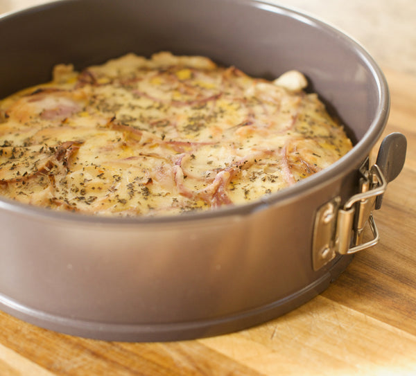 Quiche with young farmhouse cheese for two people
